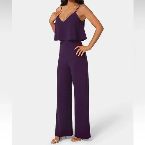 bebe V-neck & Spaghetti Straps Wide-Leg Jumpsuit in Eggplant - Picture 3 of 8
